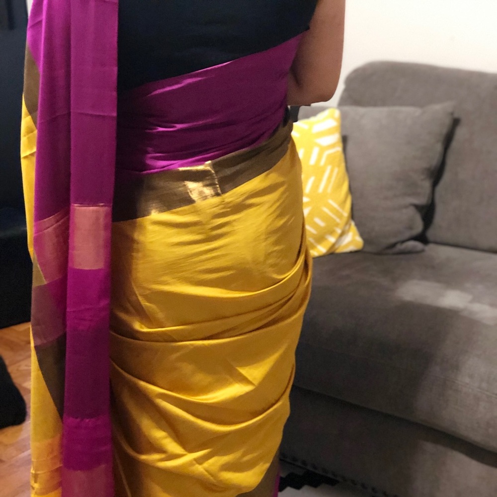 Half silk saree - Picture 4 of 8